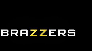 Peaceful Yoga Pussy.Tru Kait / Brazzers