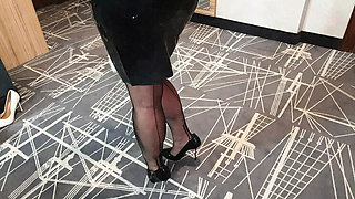 Amateur MILF Wanilianna in Rubber Skirt & Nylons Part 1 - Filthy Masturbation with Hitachi