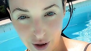 Masturbation close up Tamara big clit