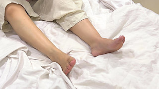 Relaxing Sensual Feet and Leg Massage Session