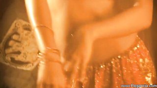 Rough bimbo at massage trailer