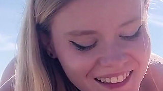 Risking It All on Empty Beach - Real Amateur Couple Squirt