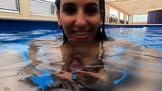 French amateur brunette hardcore fucking