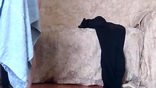 My girlfriend comes to my bedroom and we fuck