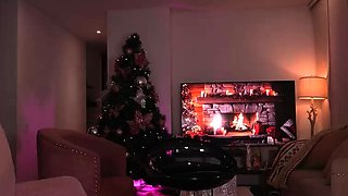 Sexy hottie Anetta Keys enjoys a solo toy masturbation