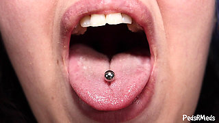 Tuffie Somethings Stuck in My Throat