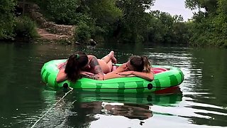 Foursome of teen babes in lesbian group sex