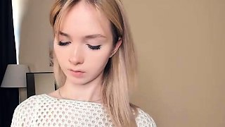 Blonde teen Sierras first erotic masturbation video