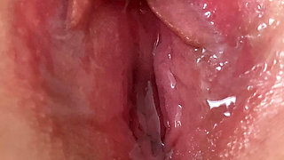 Extreme Close up Wet Pussy and Clit Orgasm