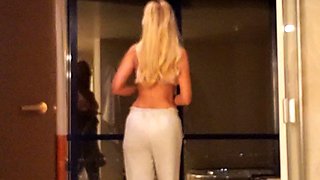 busty blonde babe natural boobs big breasted babe di