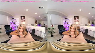 Blonde MILF in Wild Virtual Big-Titted Erotic Passion