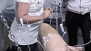 Dominatrix Mistress April - Cock into clit