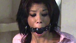 Amateur Russian Brunette on Webcam More webcamgirls