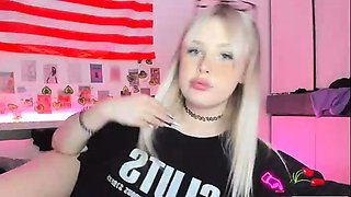 Blonde teen Sierras first erotic masturbation video