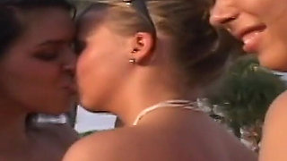 Three Hotties Get Naked on Their Beach Vacation