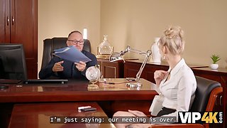 Naomi Love seduces and fucks during job interview with her busty blonde body