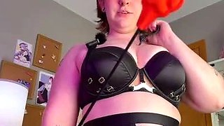 Amateur brunette Michelle with small tit