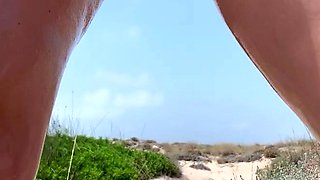 Amateur Chick Ass Shaking In Panties