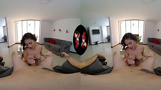 Virtual Reality Ignites Big Booty Passion in POV Heat