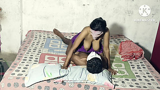 Desi bhabhi ki chudai gao ke ghar me ki.