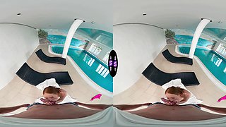 TmwVRnet - Holly Molly - Seducing a cute stranger