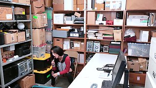 ShopLyfter-Bad Girl Will Be Fucked On The Table