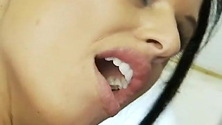 Tattooed MILF gets a hard dick in a gloryhole