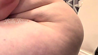 Toilet Fart JOI by Bella Blast