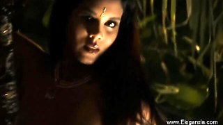 Eleganxia - natural tits clip