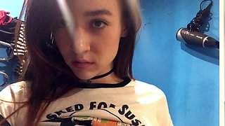 Homemade amateur teen solo