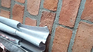 Sucking the cock of a bricklayer from Mexico City