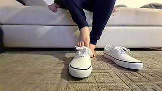 Linsey Dawn solo foot fetish