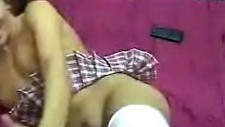 Webcam fun mature brunette with toys cum on cam