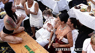 Perverse Family 59.2: Dirty Birthday Fuck