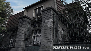 Perverse Family 7.1 (season 1): Vegetable Craze