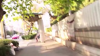 Amateur Thai teen hottie picked up for sex by two strangers
