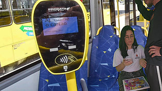 Female Student Can't Resist the Cock She Saw on the Bus