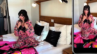 Behind the scenes: Aaliyah's first try on haul - ZZ Edition