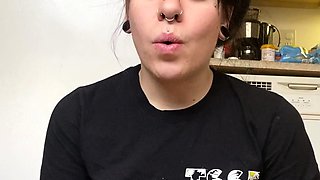 Amateur blondie solo anal masturbation