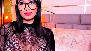 Cute amateur brunette naughty in solo jerking show on camera