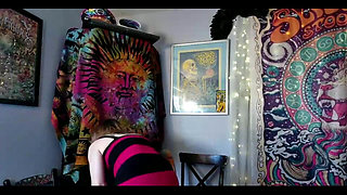 Suzy Wylde Is Continuing Her Anal Training