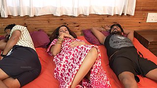 Hot Indian Desi New Couple Hard Sex in the Room