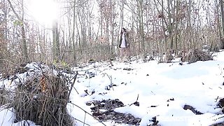 Wet Ria Sunn - outdoor xxx - Pissing Street