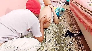 Desi Teen Girl Horny and Fingering to Orgasm - Amateur Homemade