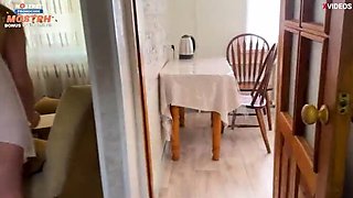 Stepmom Alina Rai, seduced by the courier! Yes, yes, yes, fuck me!