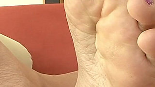 Meet Amia Moretti Foot Fetish