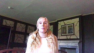 Gorgeous webcam teen in stockings w anal toy