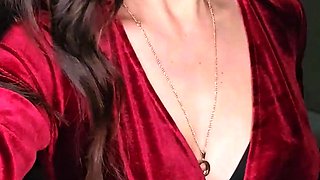 Leann amateur beautiful brunette with big boobs