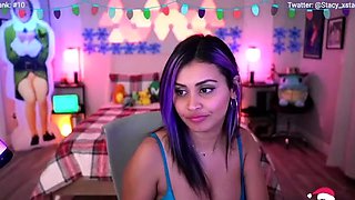 European amateur redhead masturbates on webcam