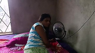 Indian woman with a fat ass fucked by her hubby on camera